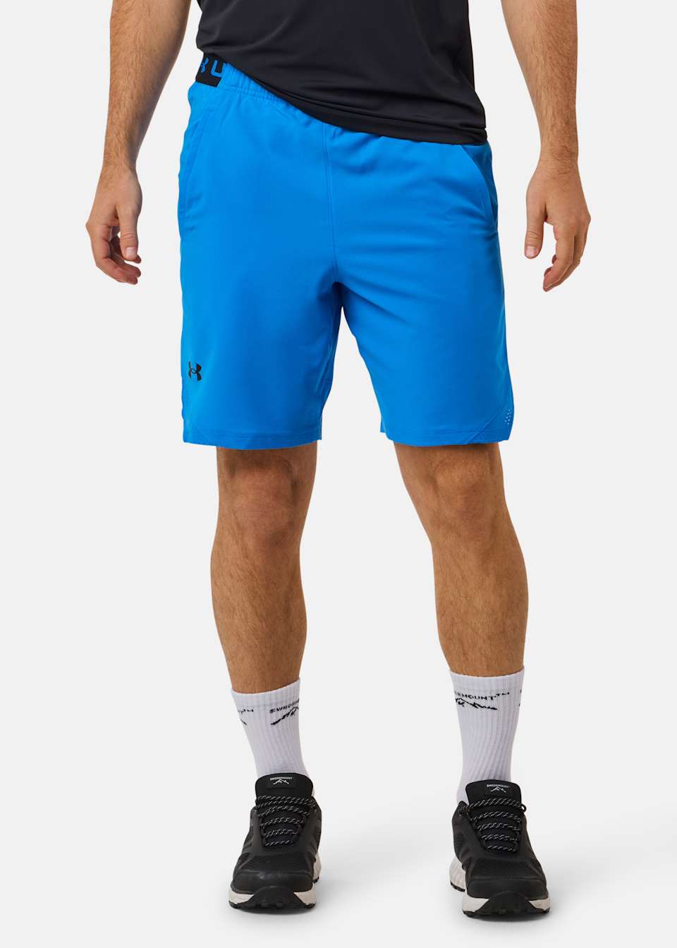 UA Vanish Woven 8in Shorts