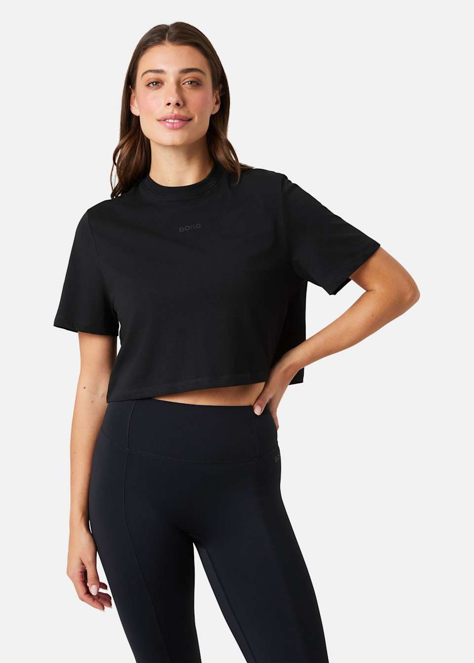 STUDIO OVERSIZED CROPPED T-SHI