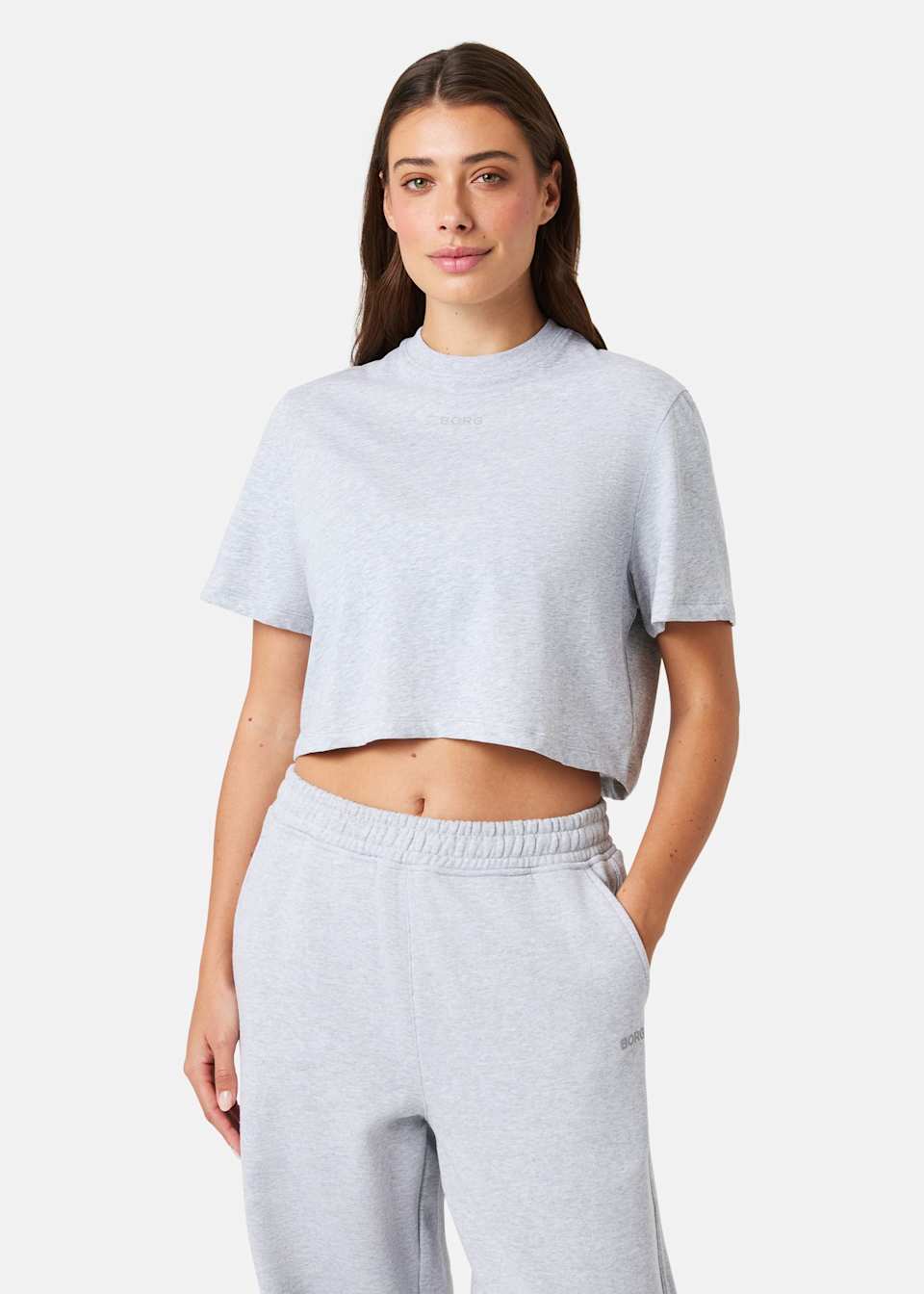 STUDIO OVERSIZED CROPPED T-SHI