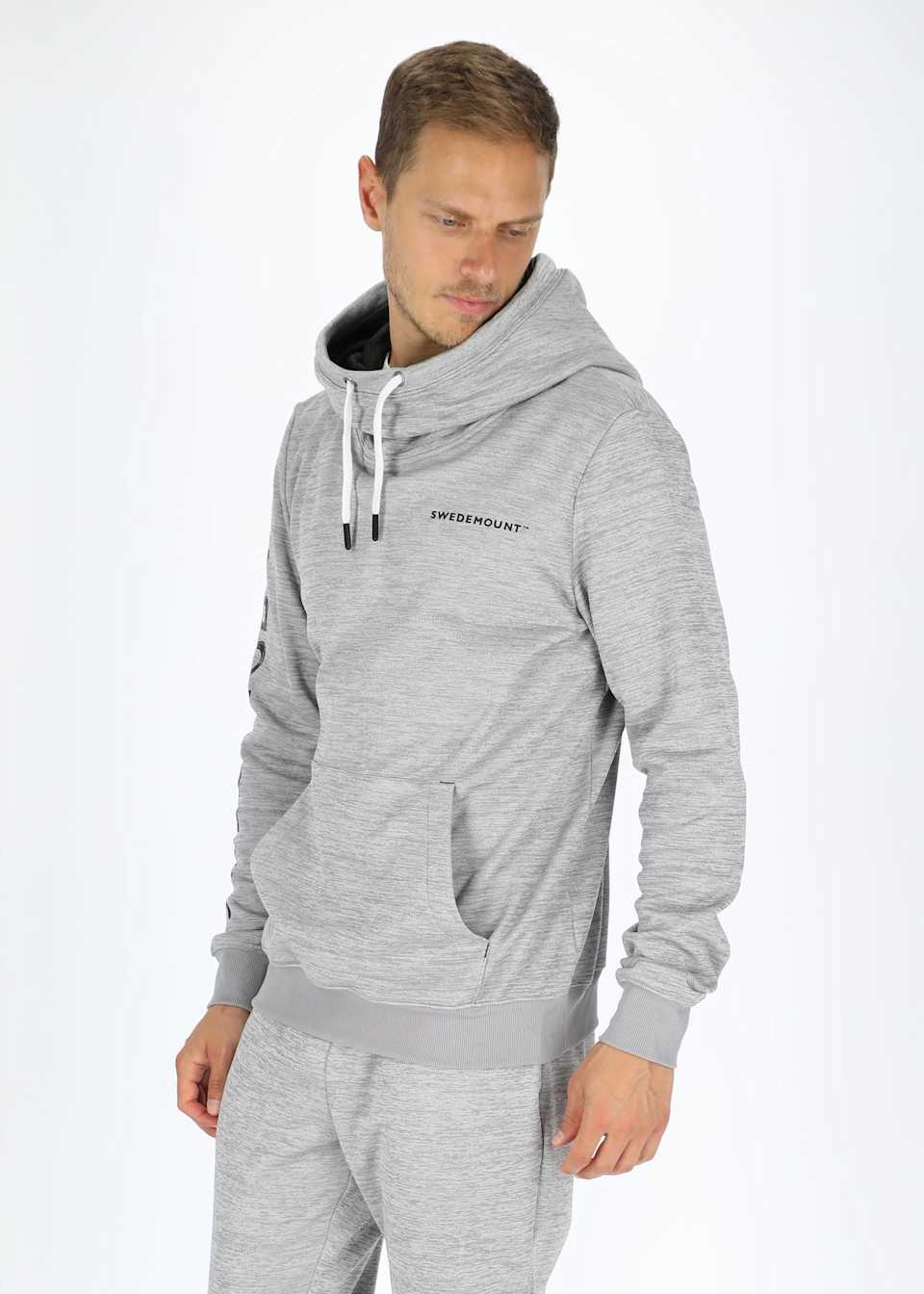 Training Logo Hood