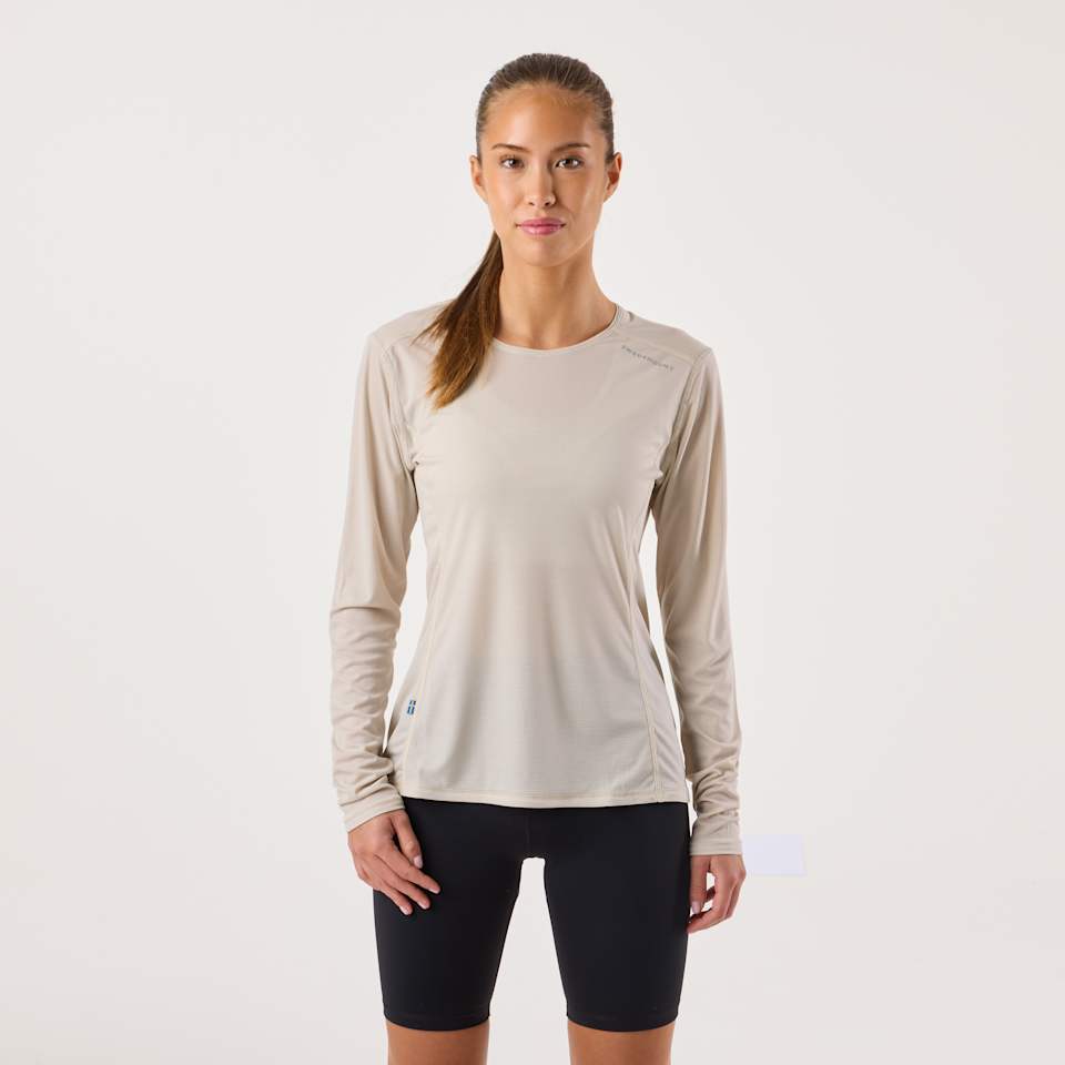 Ultra Light LS Tee W