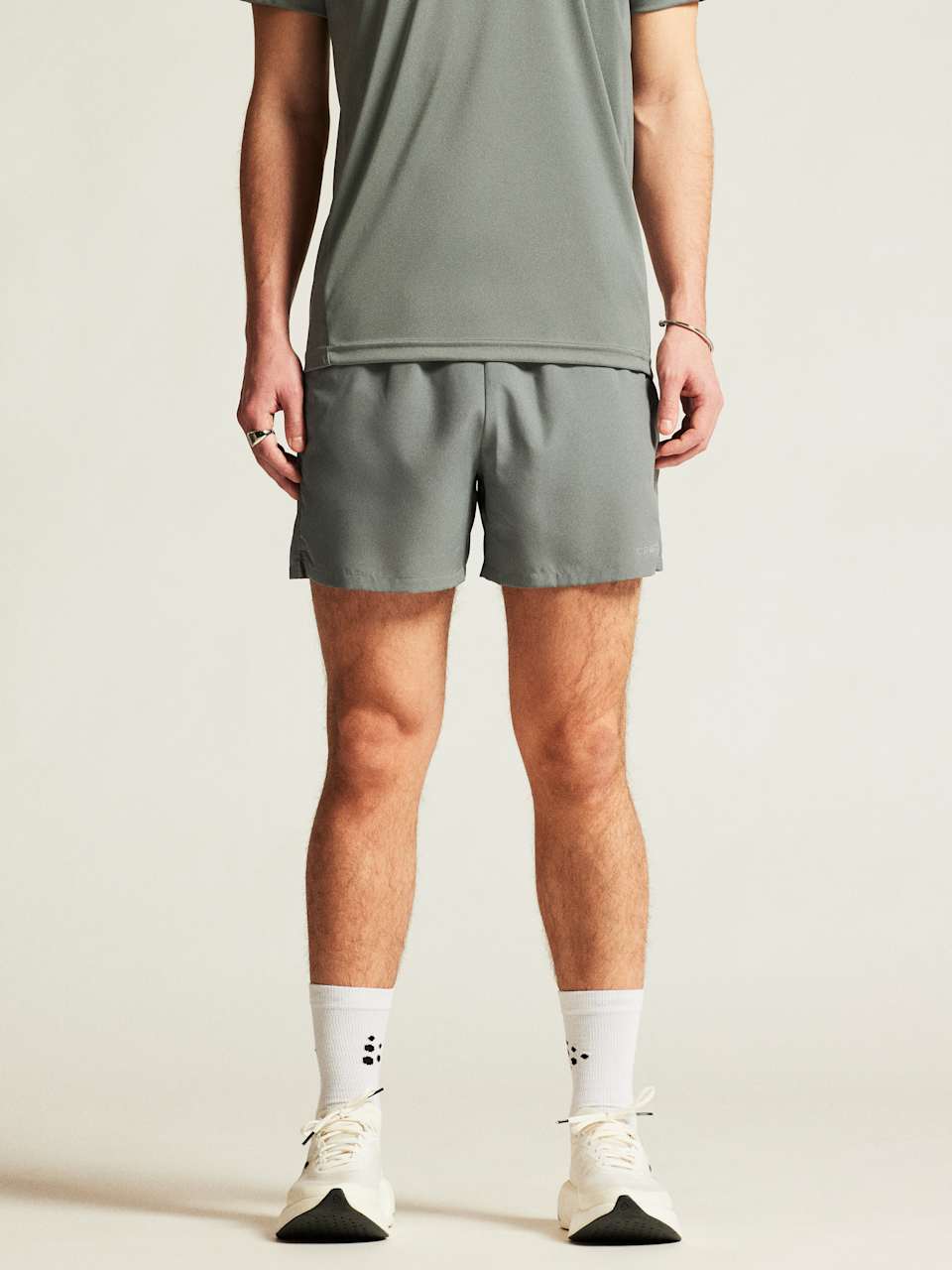 CORE ESSENCE SHORTS 2