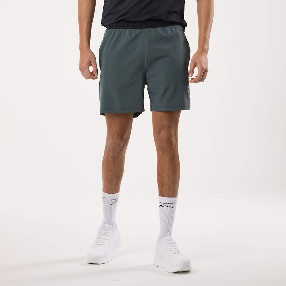 Core Shorts