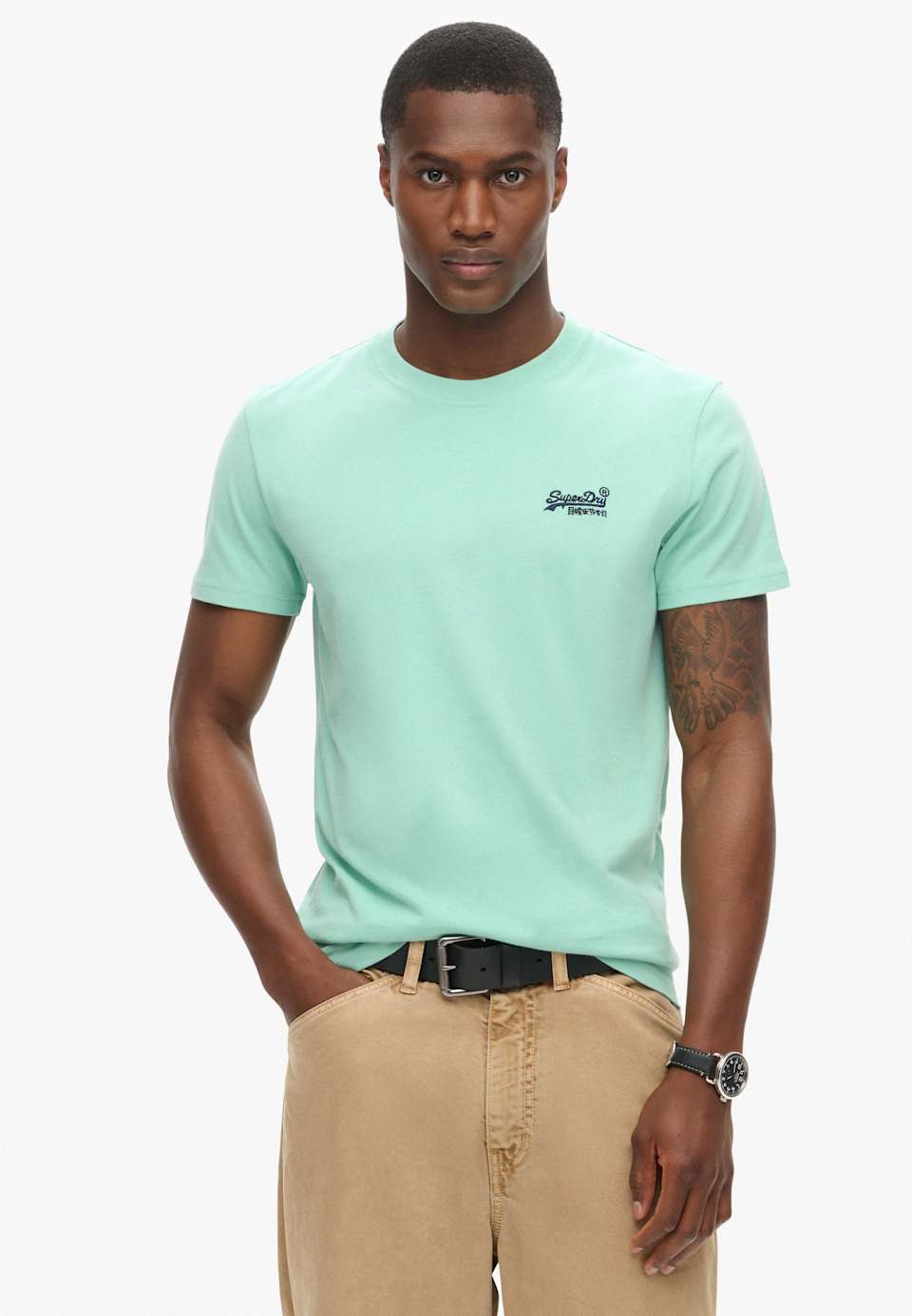 ESSENTIAL LOGO EMB TEE