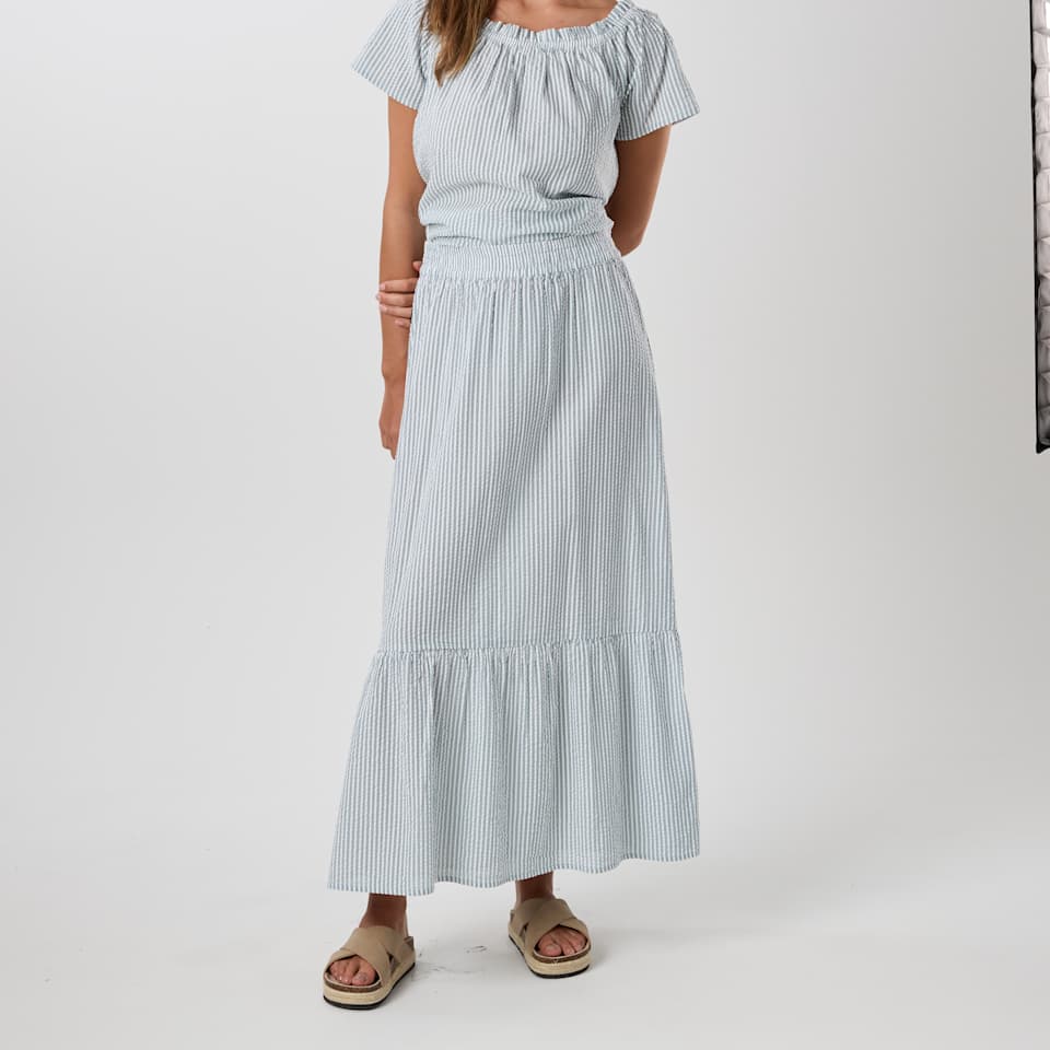 Marina Seersucker Long Skirt W