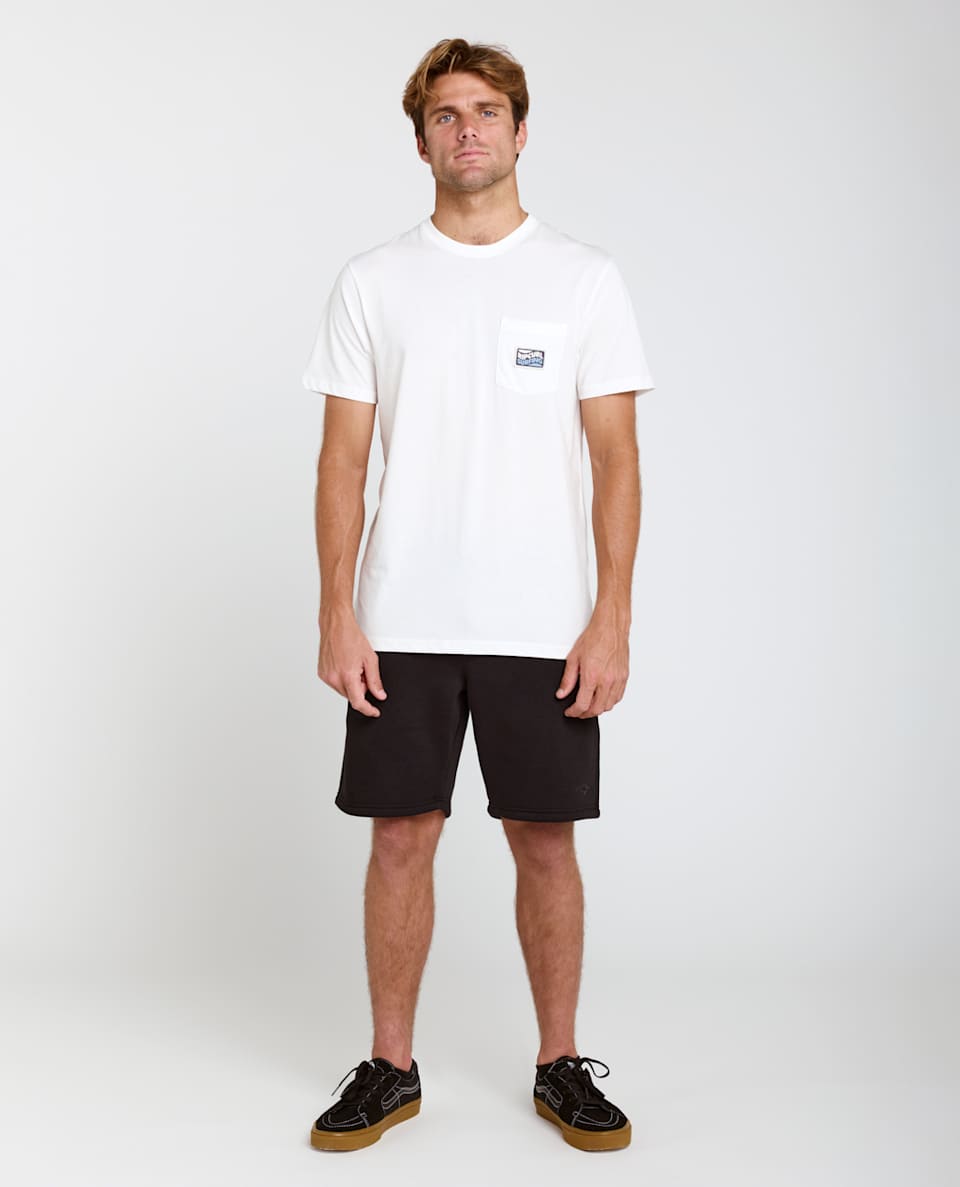 STREAMLINE POCKET BADGE TEE
