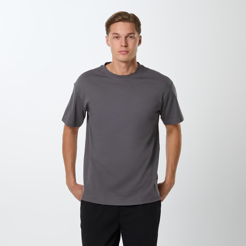 Heavy Tee