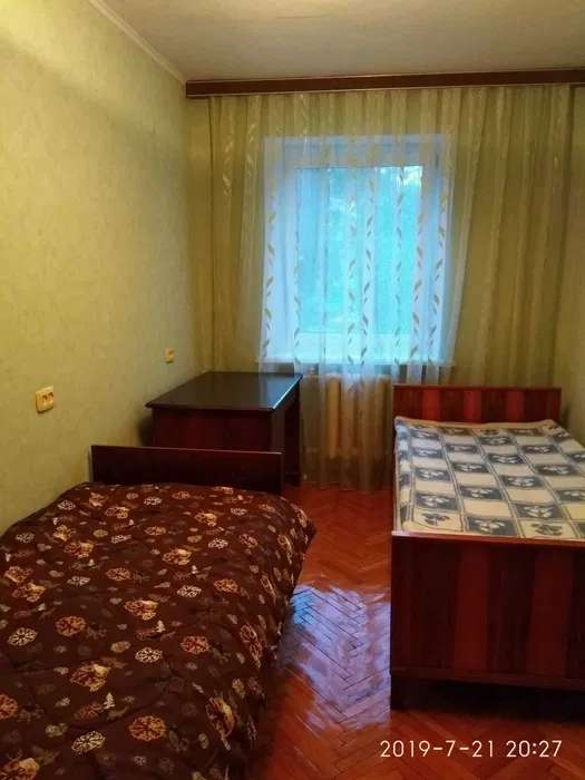 Олени Теліги, 25А