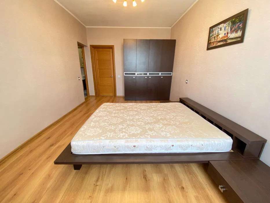 Миколи Бажана 7Ж