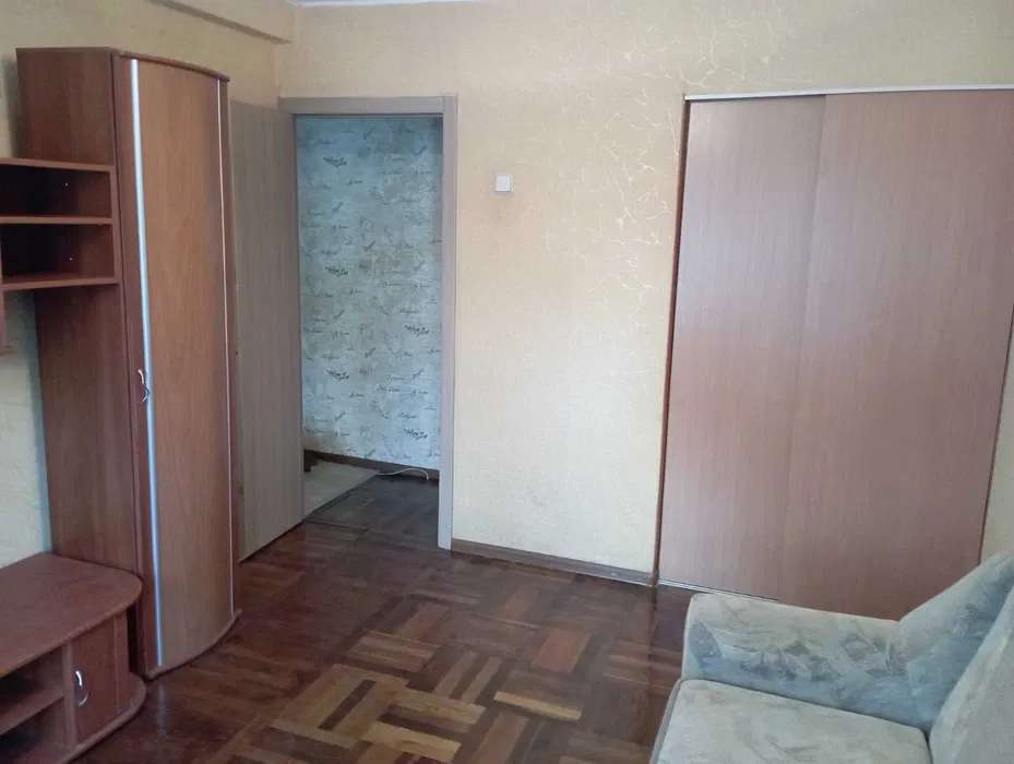 Рибальська 9, Печерськ