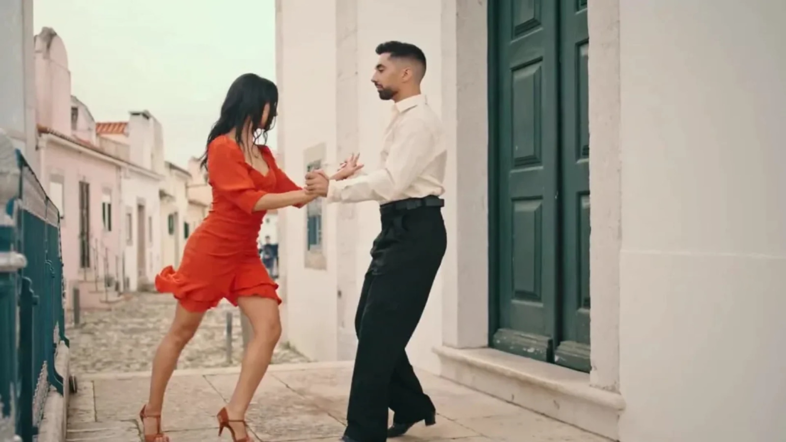 Salsa & Bachata Club · Salsa · Christoph Böhm - Die Tanzschule