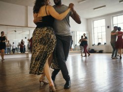 Kizomba 레벨 테스트: 기초를 마스터했나요?