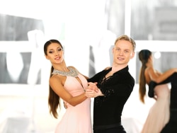 Mittelball und Abschlussball im Tanzkurs meistern