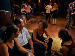 اولین Salsa Social تو در مونیخ: راهنمای موفقیت