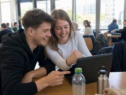 Students dancing in Dresden: Find your young community
