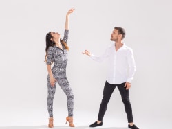 Berlin में Salsa पार्टियाँ: बेहतरीन सोशल और डांस नाइट्स