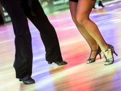 Tanzschuhe mit Absatz: Die richtige Höhe für Social Dance