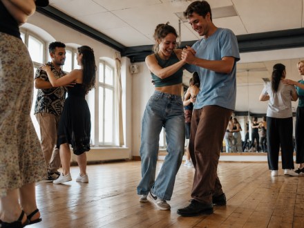 Find dansehold for begyndere i Berlin: Din guide