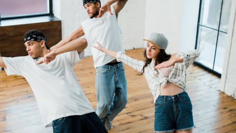 Hip Hop 6-8 J.
