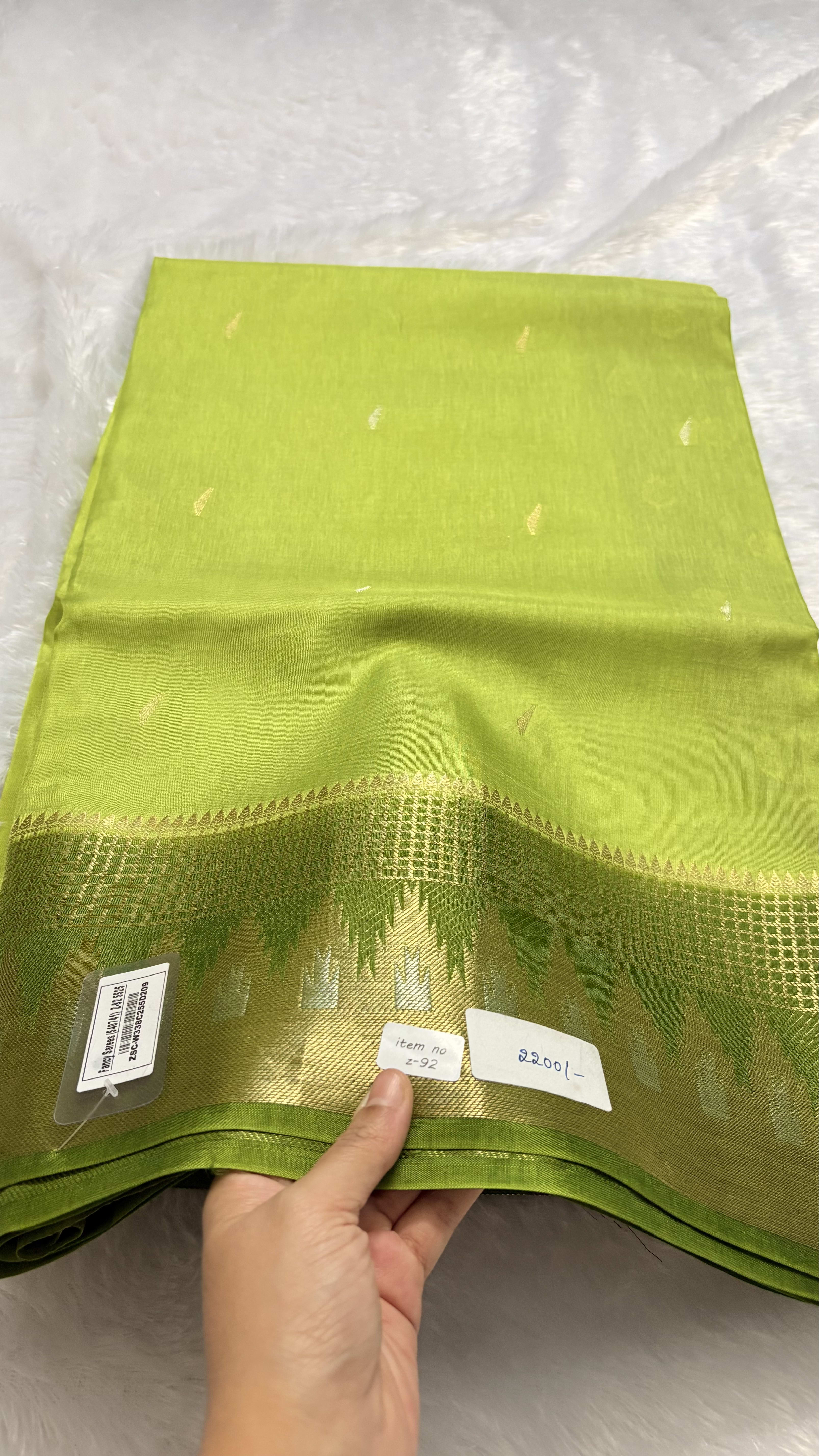 Viscose Silk Saree - Green temple — Green Banarasi Crepe saree