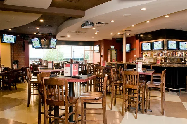 Hudson Grille Midtown photo 1