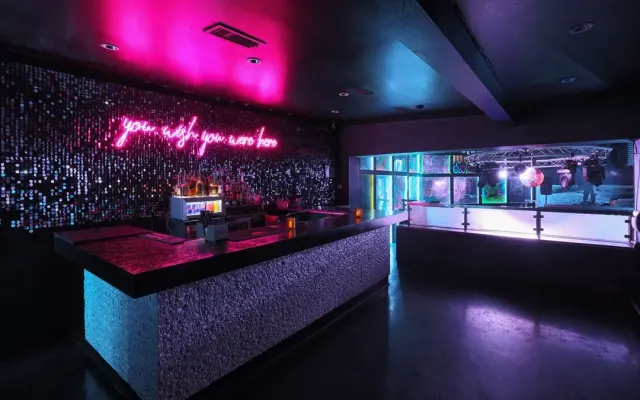 Never Have I Ever Bar photo 2