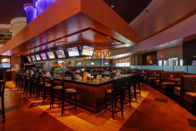 Dave & Buster's - Braintree, MA photo 1