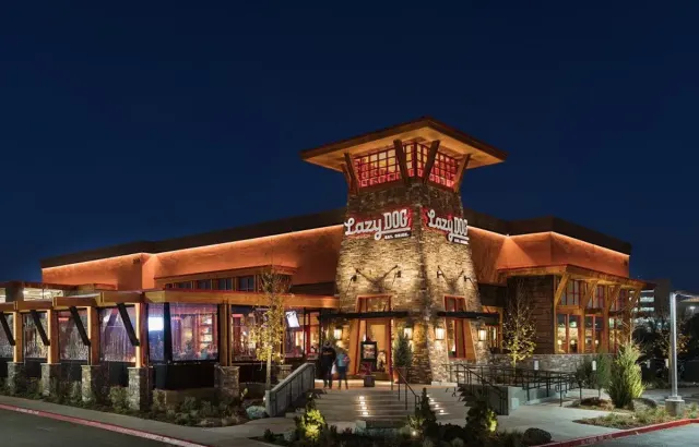 Lazy Dog Restaurant & Bar: San Mateo photo 1