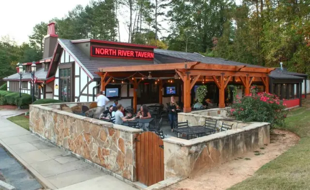 North River Tavern photo 2