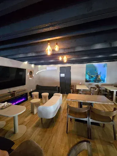 Claire's Kitchen Café & Wine Bar photo 2