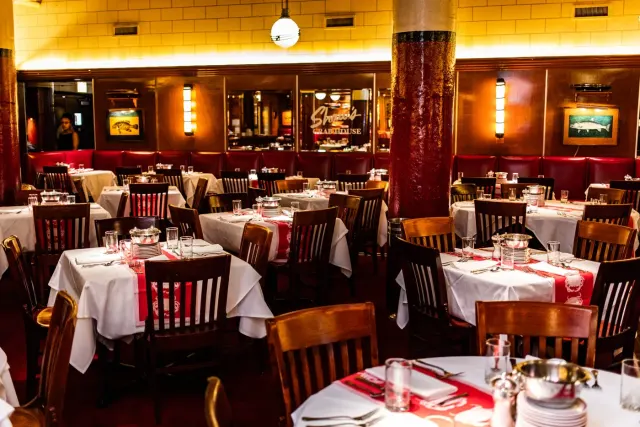 Shaw's Crab House: Chicago photo 2