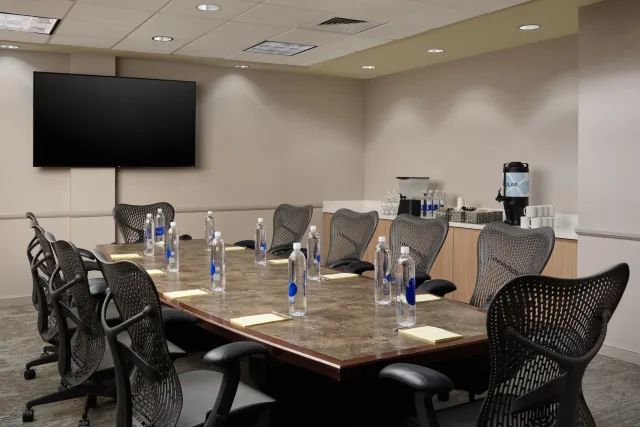Hilton Garden Inn Phoenix North Happy Valley photo 2