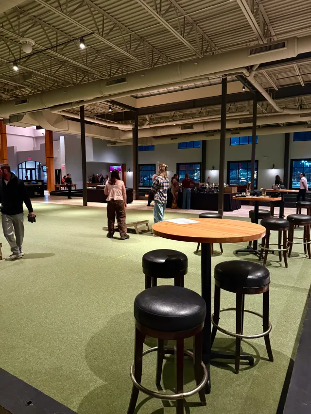 Full Venue at 810 Entertainment - South Barrington