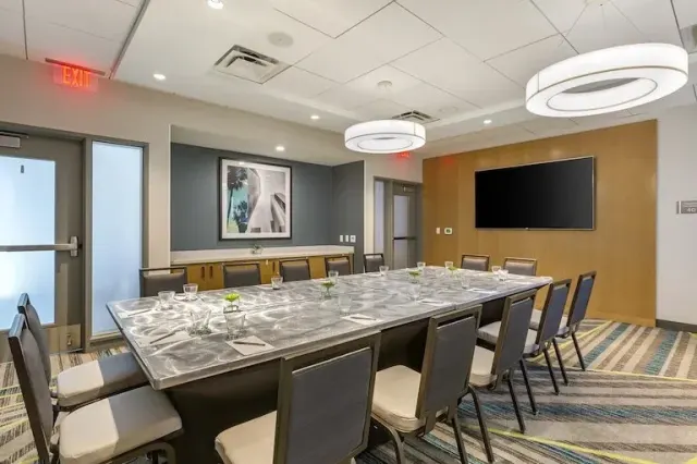 Hearst I Event Space at Cambria Hotel LAX