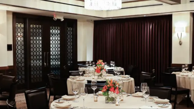 Gigi South at Joe's Seafood, Prime Steak & Stone Crab: Washington DC
