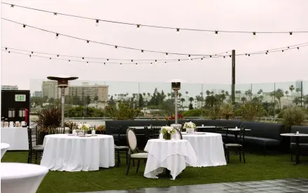 Rooftop Lawn at Kimpton La Peer Hotel