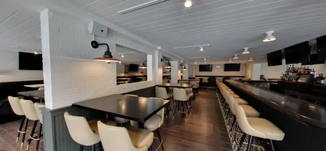 Main Bar at Ranalli's Pizza Bar - Lincoln Park