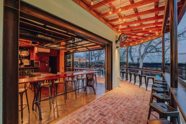 Casita Porch at Lazarus Brewing: Airport Blvd