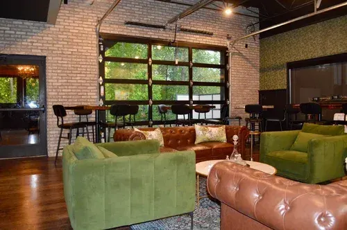 The Lounge at Three Creeks Kitchen + Cocktails Gahanna