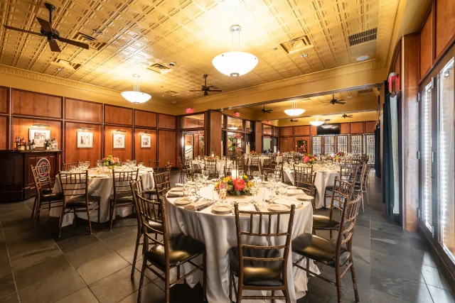 Rosemont Room at Gibsons Bar & Steakhouse Rosemont