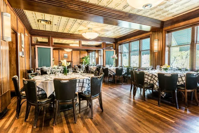 Gibsons Private Dining Room at Hugo's Frog Bar & Chop House Chicago