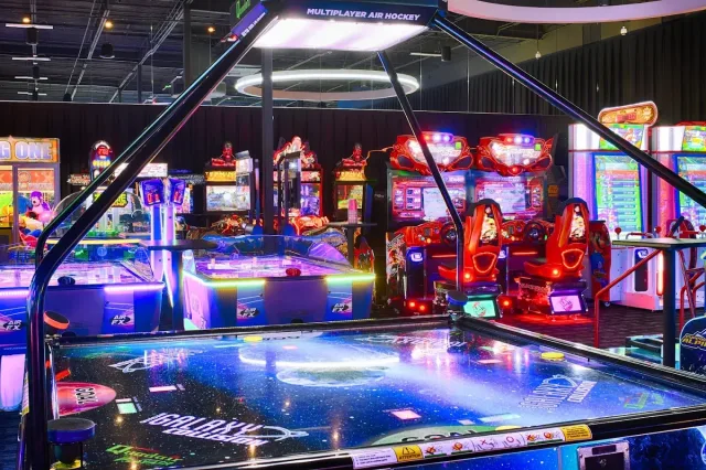 Dave & Buster's - Tucson, AZ photo 2