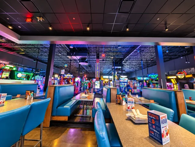 Dave & Buster's - Sioux Falls, SD photo 1