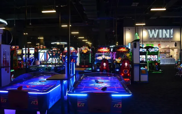 Dave & Buster's - Silver Spring, MD photo 2