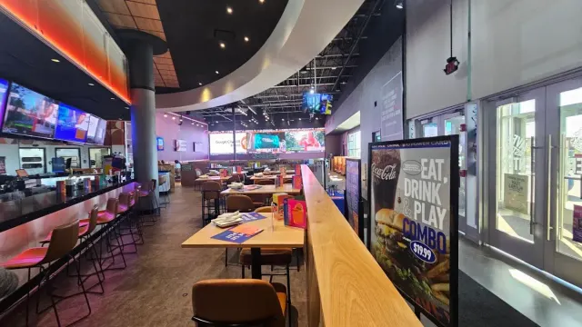 Dave & Buster's - Orland Park, IL photo 2
