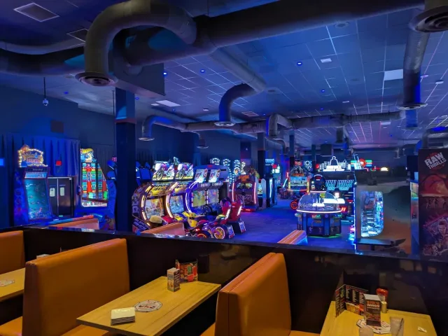 Dave & Buster's - Jacksonville, FL photo 2