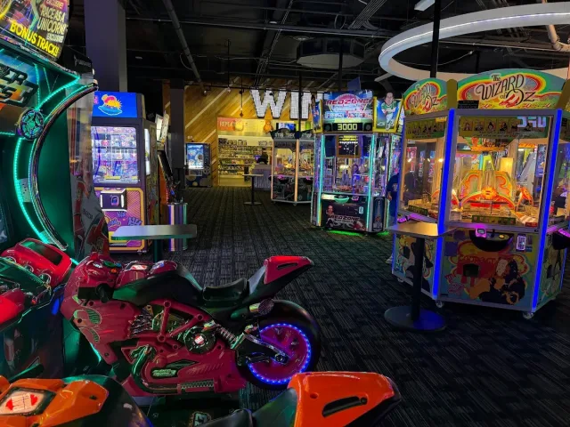 Dave & Buster's - Edina, MN photo 1