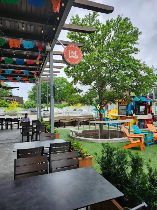 La Mex photo 2