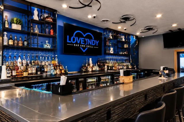 Love Indy Bar And Grill photo 2
