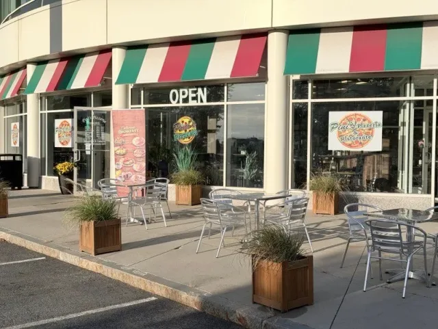 Pini’s Pizzeria photo 2